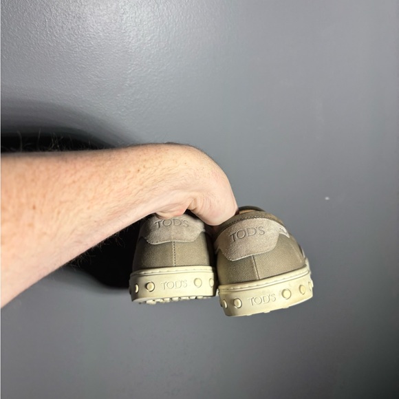 Tods Grey Suede Slip On Low Top Sneakers Size 9.5 - Picture 2 of 11